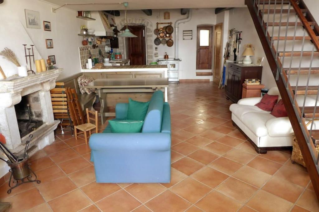 Casa Con Vista Lago, Civitella Alfedena Exterior photo