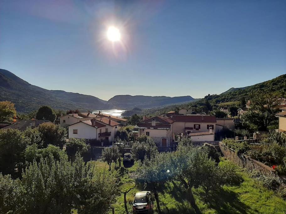Casa Con Vista Lago, Civitella Alfedena Exterior photo